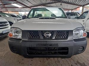 2019 Nissan NP 300 single cab  2.5 Diesel  Manual  White