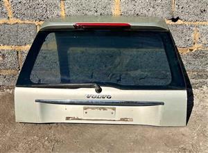 VOLVO BOOT LID. SECOND HAND. FOR VARIOUS OTHER CARS TOO