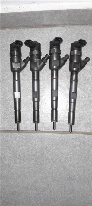 Kia Sorrento 2.5 injectors for sale