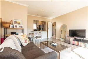 1 Bedroom Apartment to Rent in Claremont Upper