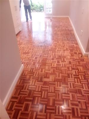 Wooden floor installation, repairing, sanding and sealing 