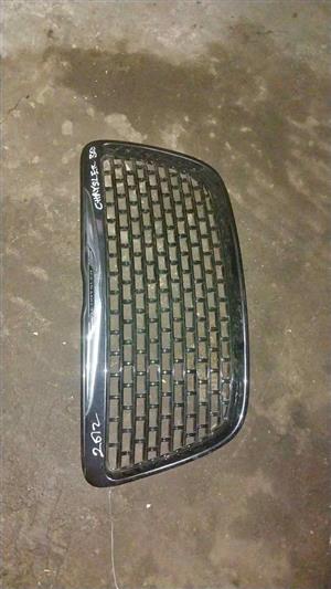 Chrysler 300 20012 Grill for sale