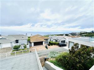 House For Sale in Pinnacle Point Golf Estate