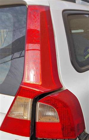 VOLVO XC70 2008 RIGHT TAIL LIGHT FOR SALE (DELIVERY AVAILABLE NATION WIDE)