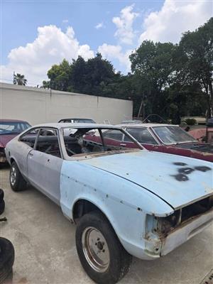FORD GRANADA COKE BOTTLE BODY.  