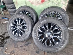 18inch Ford Stormtrack/Thunder original mags with used 265/60/18 Cooper tyres set