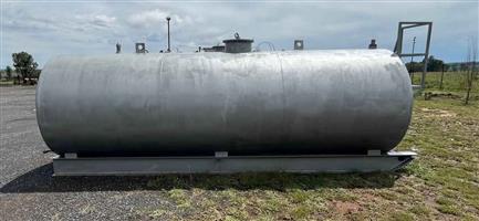 24000L Petrol Tank And 24000L Desalie Tank for Sales 