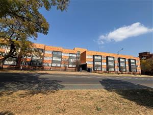 Apartment For Sale in Sunnyside