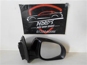 Hyundai i20 right mirror 2016