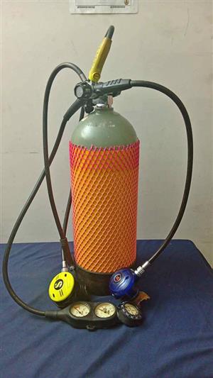 Scubapro Tank and regulators - working.