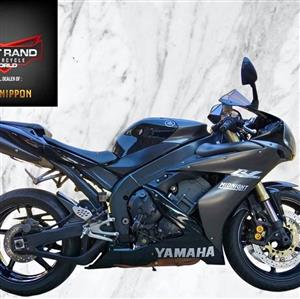 2004 Yamaha R-1