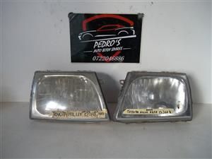Toyota Hilux KZTE '96-'02 L&R headlight set