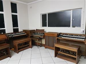 Hammond organs with ir withour Leslie speakers for sale