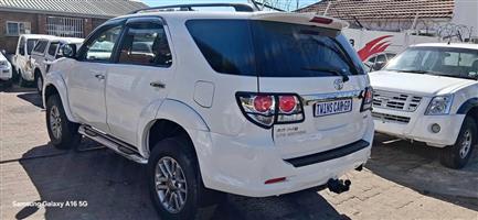 Toyota Fortuner 3.0 4x4 Limited Edition Manual Diesel 7seater