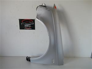 Audi A4 (B7) left front fender