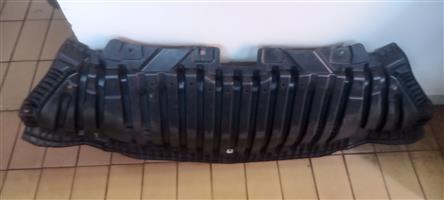 2017 W205 MERCEDES BENZ ENGINE UNDER COVER FOR SALE