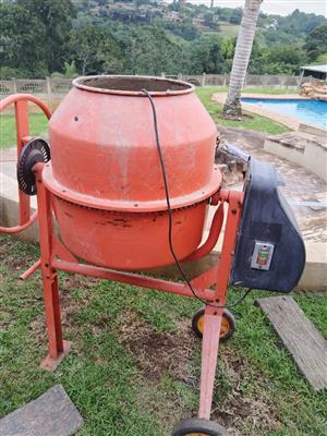 MIXER FOR SALE – STAND MIXER – DOUGH MIXER – ELECTRIC MIXER – BAKING MIXER  - Mixers & Blenders - Durban, KwaZulu-Natal