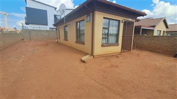 House For Sale in Soshanguve VV