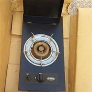 BRAND NEW AND BOXED UNUSED GAS BURNER Brand new boxed gas Burner for drop in housing