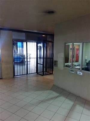 Bachelor flat to rent in the heart of Johannesburg CBD