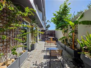 Apartment For Sale in Green Point
