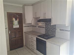 Beautiful 3-Bedroom House for Sale in Windmill Park, Ekurhuleni