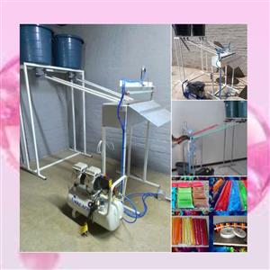 Semi‑automatic popsicle machine makes 1500/hour. Milkshake, juice, yoghurt