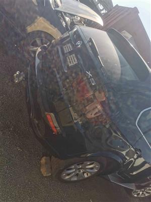 BMW E70 X5 stripping