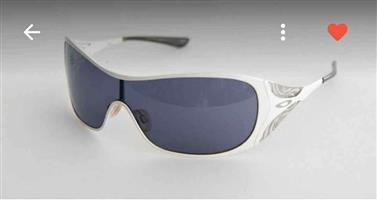 Oakley LIV