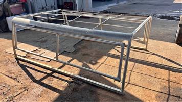 Single cab Long Wheel Base Cattle Rails