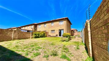 Townhouse For Sale in Kosmosdal