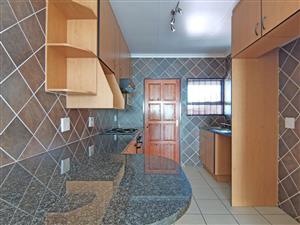 Townhouse For Sale in Alberton North