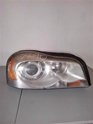VOLVO XC90 RIGHT XENON HEAD LIGHT FOR SALE (DELIVERY AVAILABLE NATION WIDE)
