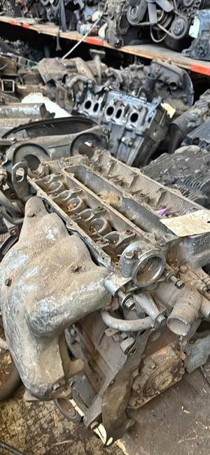 Mazda FE 16valve Sub assembly. And engine parts.