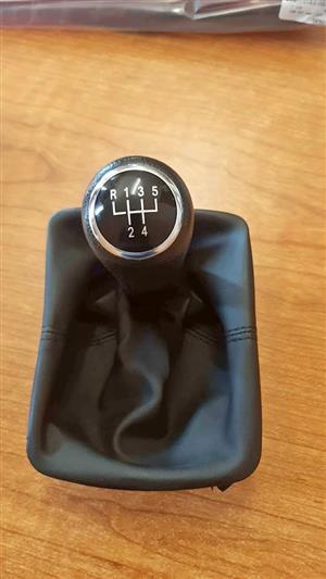 POLO VIVO GEAR KNOB, WITH POUCH.