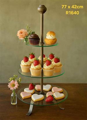 3 tier glass cakestand