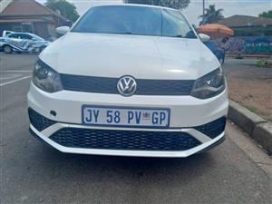 2021 VW Polo 6 Sedan 1.4 Manual Petrol White 68000kms 