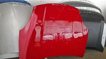 Porsche Cayenne Bonnet