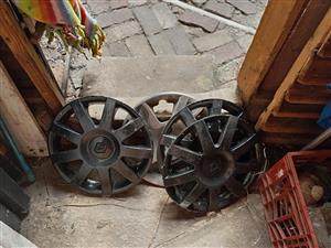 Renault wheel covers