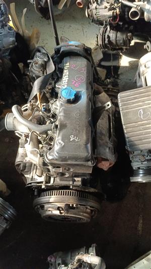 TOYOTA HILUX 2L 2.4L ENGINES FOR SALE 