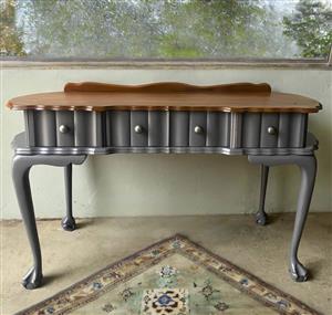 Refurbishing services by Dragonfly Furnishings.