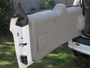 jeep cherokee 2.5 crd 2005 tailgate