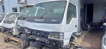 Isuzu NQR Cab
