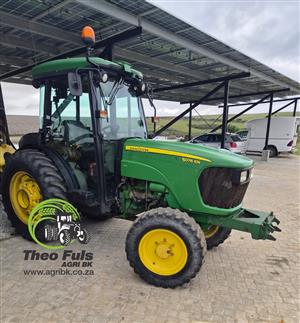 2019 John Deere 5076 EN