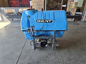 New Giant 600ltr boom sprayers available
