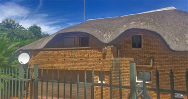 House For Sale in Faerie Glen