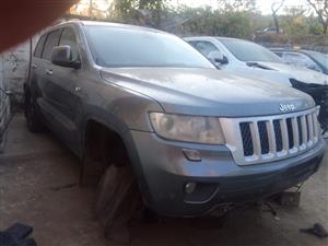 2011 Jeep Grand Cherokee WK2 5.7l V8 HEMI stripping for spares