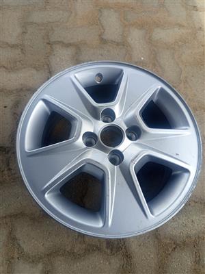 15 Inch Silver Alloy Rim