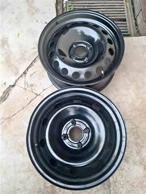 2xFord Ecosport original stardard steal rims size 16 