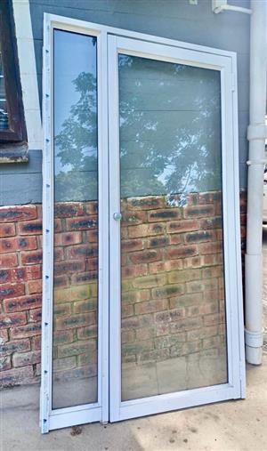 Aluminium & glass door & frame